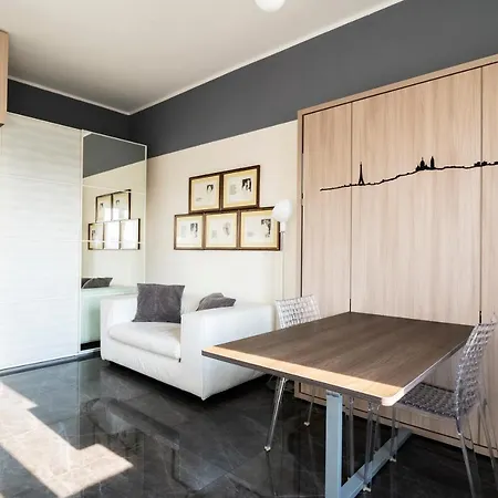 Apartment Senato Studio By Yoof